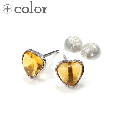 シンプルラブリーなハートピアス