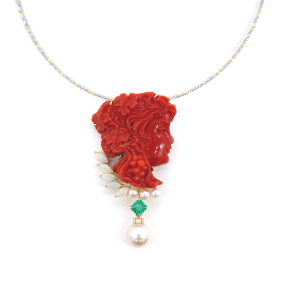 血赤珊瑚の美人ネックレス