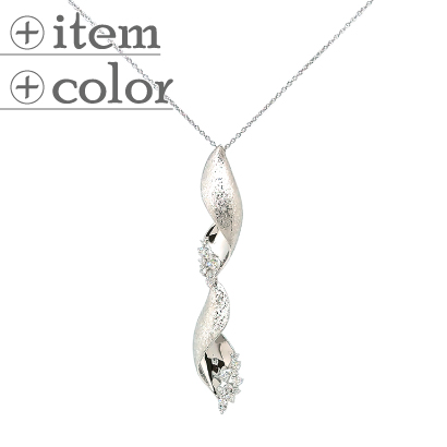 こぼれ落ちるダイヤが繊細なペンダント