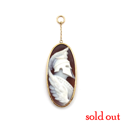 騎士カメオのイヤピアチャーム